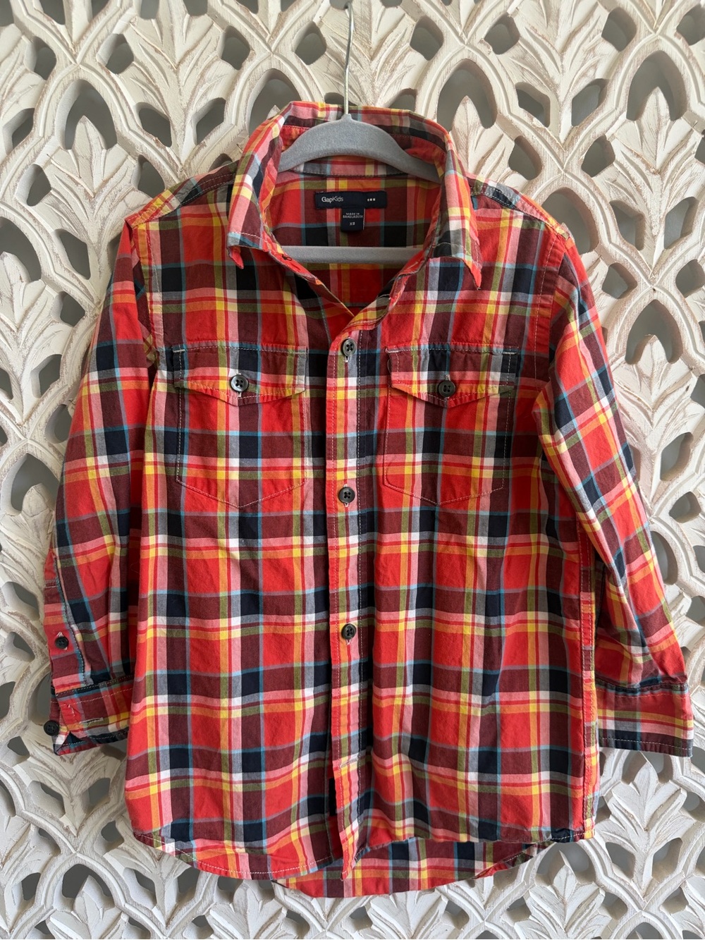 Gap Kids Boys Plaid Button Down Shirt XS Red Fall